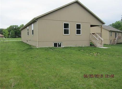 4th image of 4719 E 136th Ct