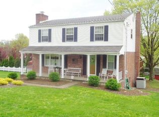 5075 W Harbison Rd, Pittsburgh, PA 15205