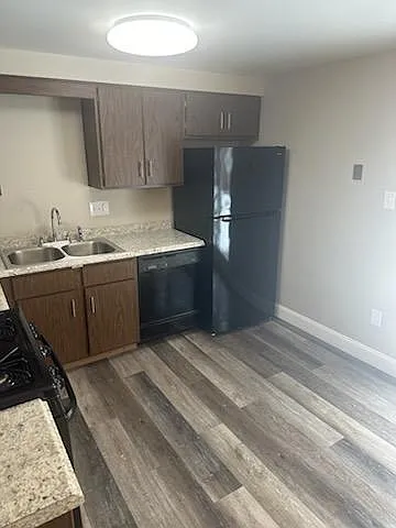 1386 Lincoln Dr #0 — Photo 5