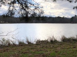 1370 Twin Rivers Rd, Greensboro, GA 30642