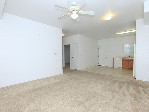4th image of 129 Market St #64aa69593
