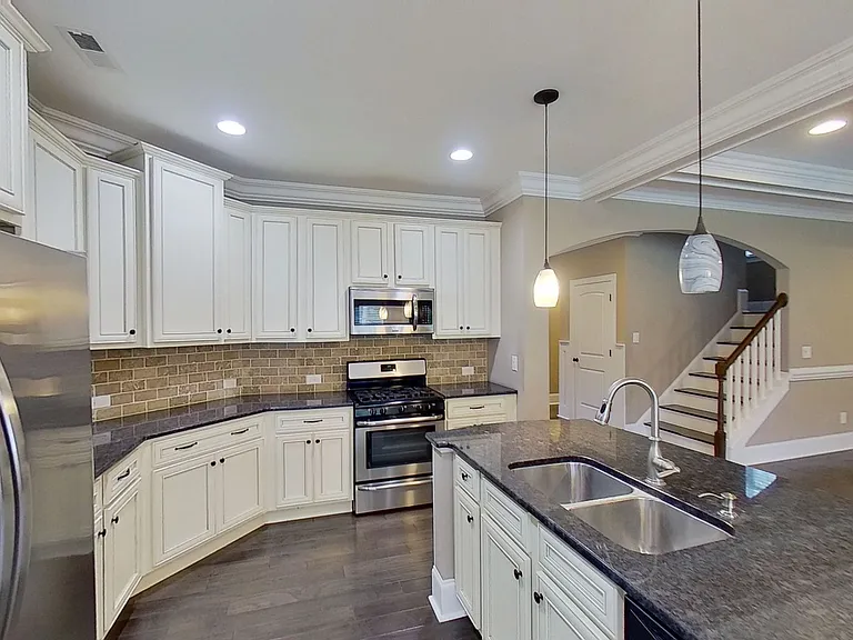 122 Saltwater Landing Dr — Photo 7