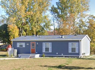 6364 Lee Dr, Caseville, MI 48725