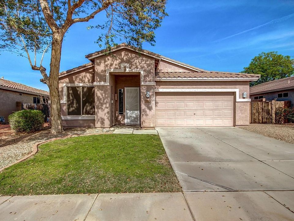 1st image of 9422 W Clara Ln