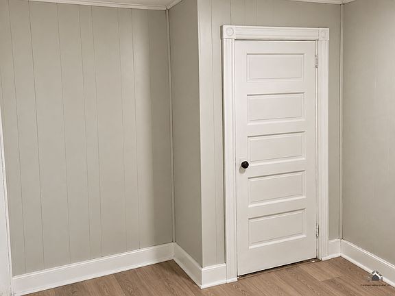 5th image of 29 Cutts St #201