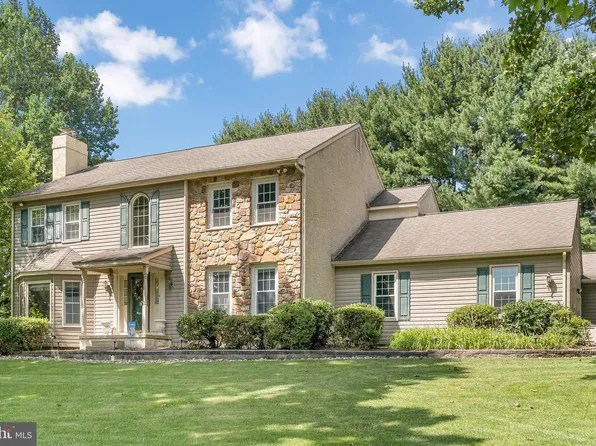 1024 Dunvegan Rd, West Chester, PA 19382