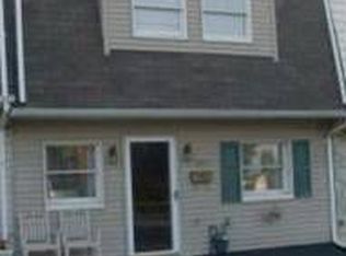 887 N Halstead St, Allentown, PA 18109