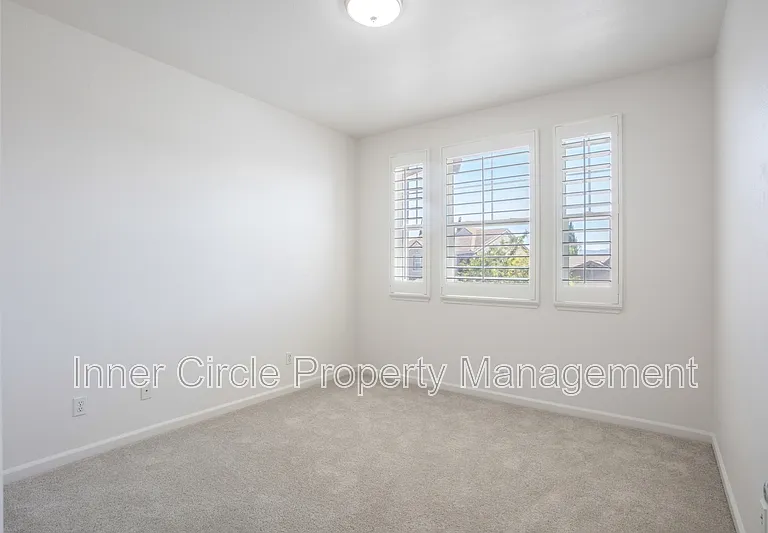 5560 McFarlan Ranch Dr — Photo 26