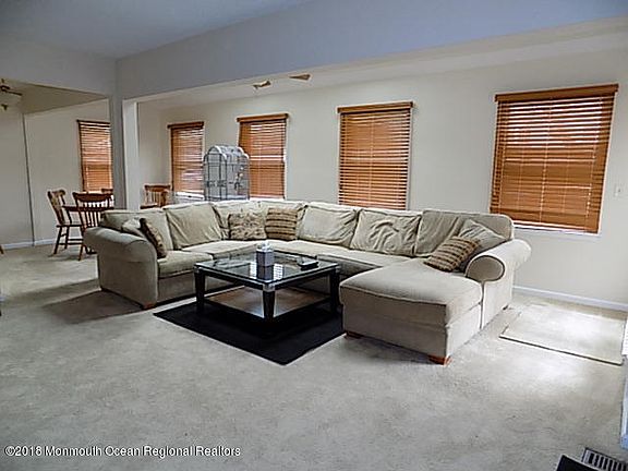 2nd image of 972 Green Hill Blvd