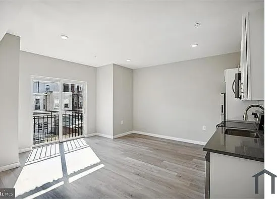 2243 N Broad St — Photo 2
