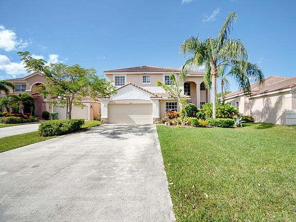 2nd image of 1708 Royal Grove Way