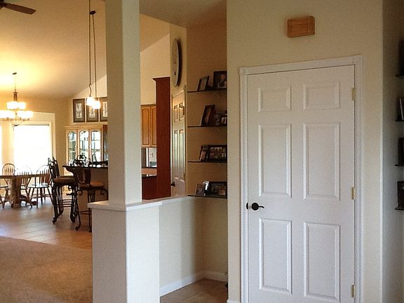 3rd image of 3723 Tam O Shanter Dr