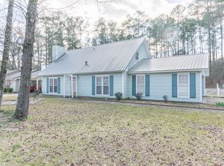 3804 Hunter Creek Rd, Northport, AL 35473
