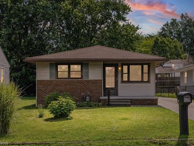 681 Newton Ave, Barberton, OH, 44203
