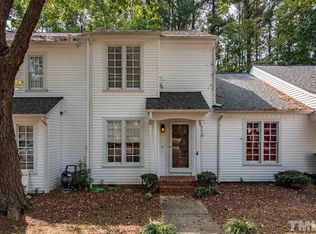 110 Greenmont Ln, Cary, NC 27511