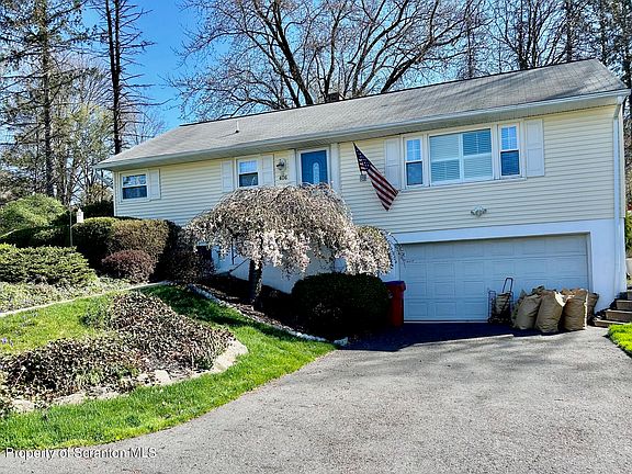3rd image of 406 Gordon Dr #L-44