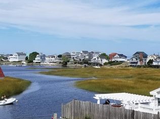 43 16th Tee St, Newbury, MA 01951
