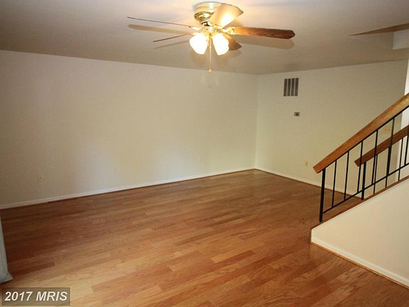 4th image of 1910 Inglebrook Dr