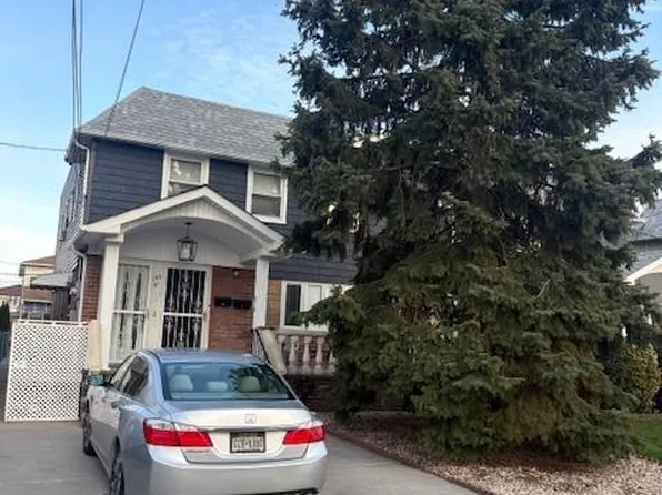 155-51 Huron Street image 1 of 13