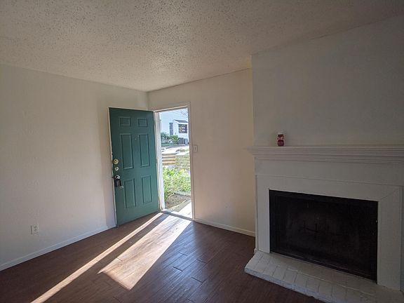 3rd image of 7431 Holly Hill Dr APT 119