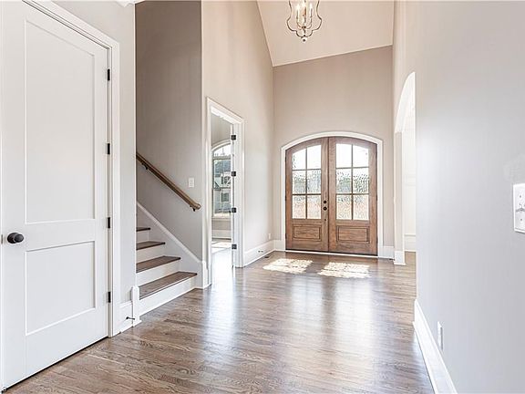 4th image of 406 Mitchells Landing Way