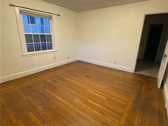 5th image of 85 Governor St