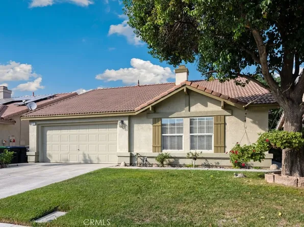 1953 Kensington Dr, San Jacinto, CA 92583