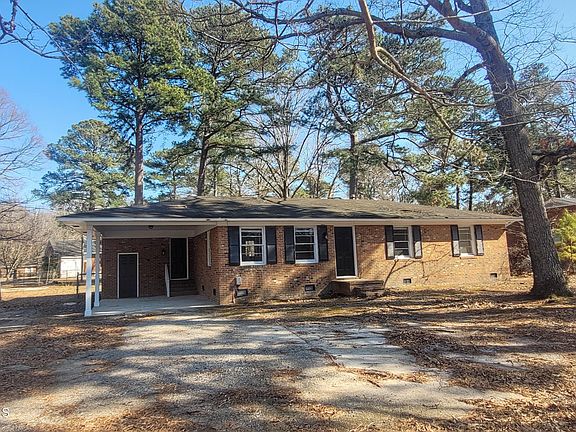 5th image of 403 Huntington Rd