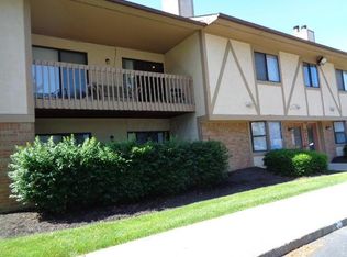 2172 Hedgerow Rd #2172F, Columbus, OH 43220