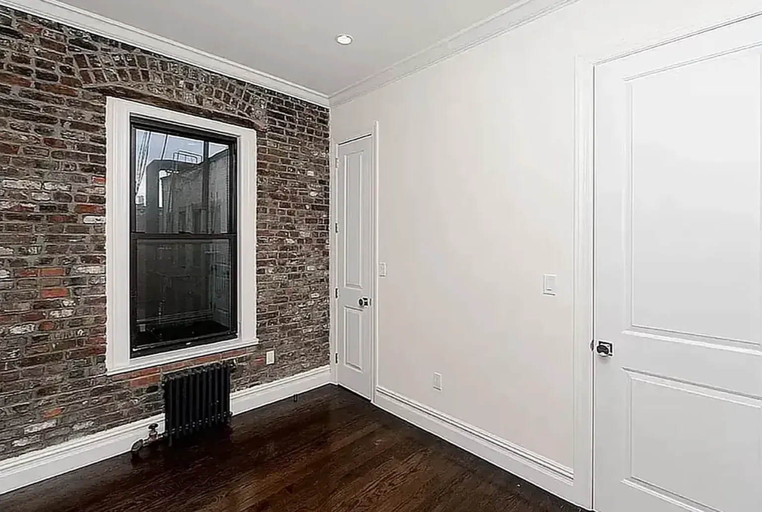 133 East Fourth Street — Photo 4