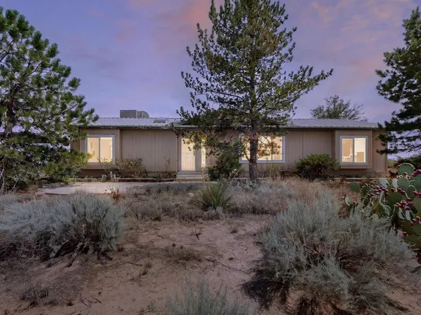 6 El Cerro Mission Pl, Los Lunas, NM 87031