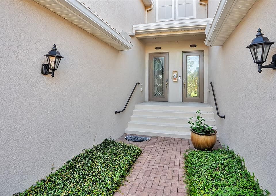 1st image of 415 WINDING BROOK LANE #102