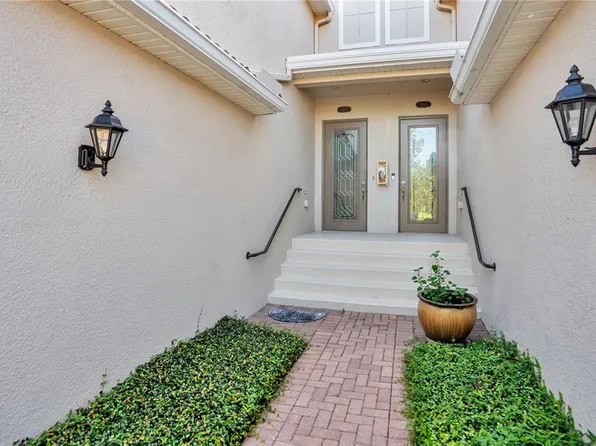415 Winding Brook Ln Unit 102, Bradenton, FL 34212