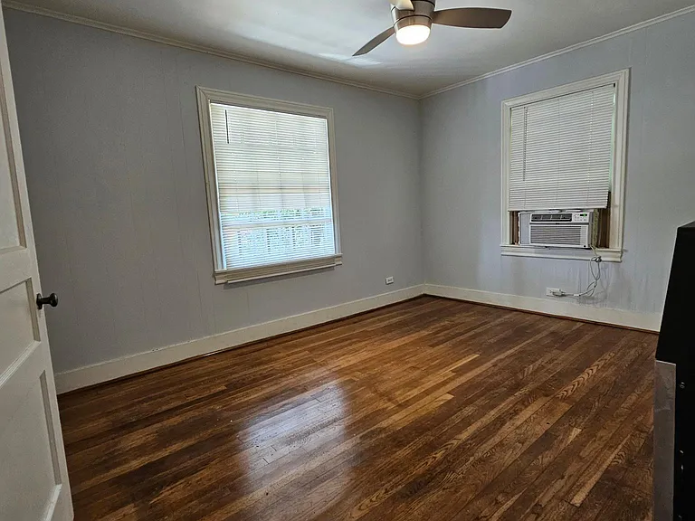 1120 S Donnybrook Ave #A — Photo 4