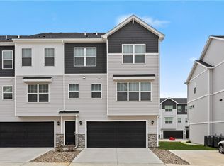201 NE 23rd Ln, Ankeny, IA 50021