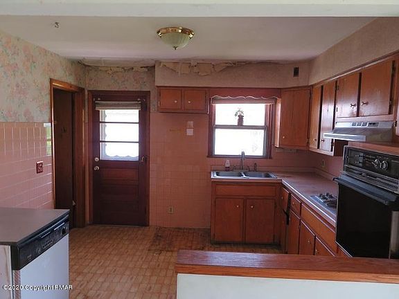 4th image of 112 Pennwood Dr