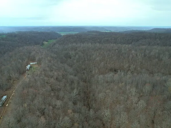 569 Rebel Ridge Rd, Liberty, KY 42539