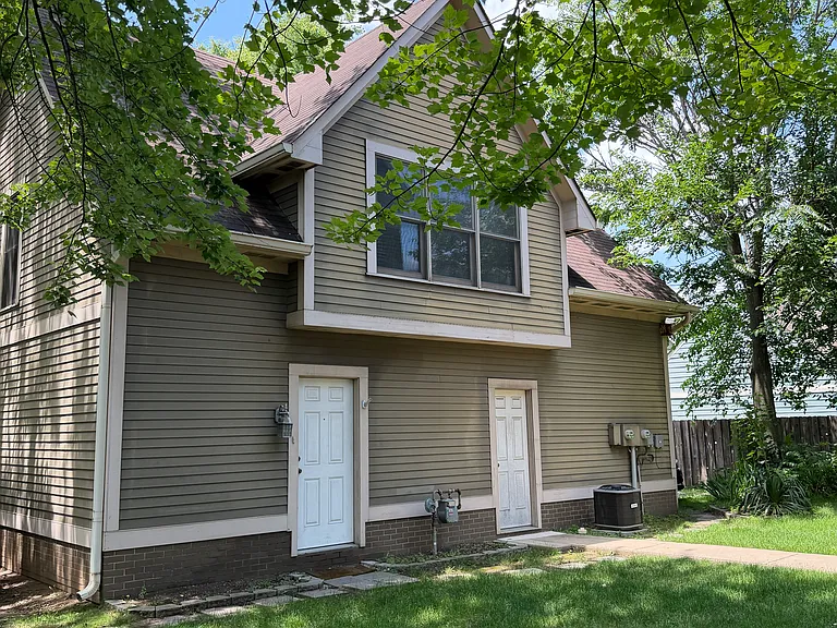 1202C N Central Ave — Photo 2