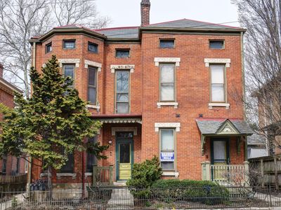 98 Warren St, Columbus, OH, 43215