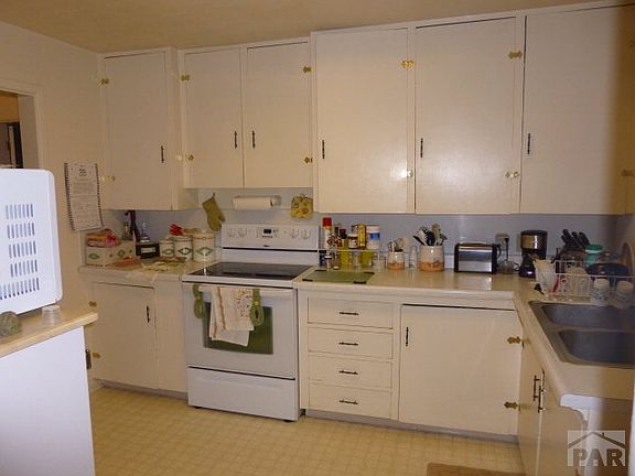 3rd image of 614 S 6th St