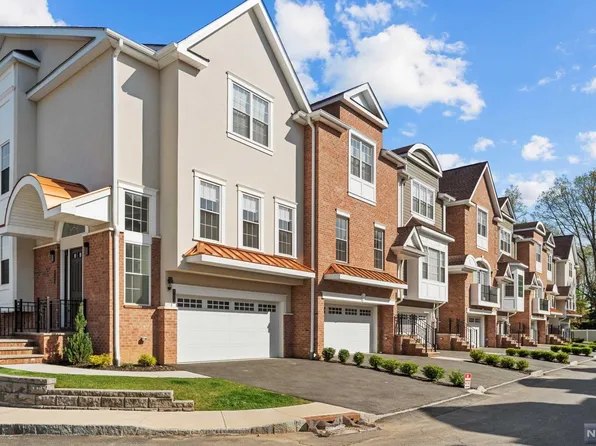 106 Brandon Ct, Montvale, NJ 07645