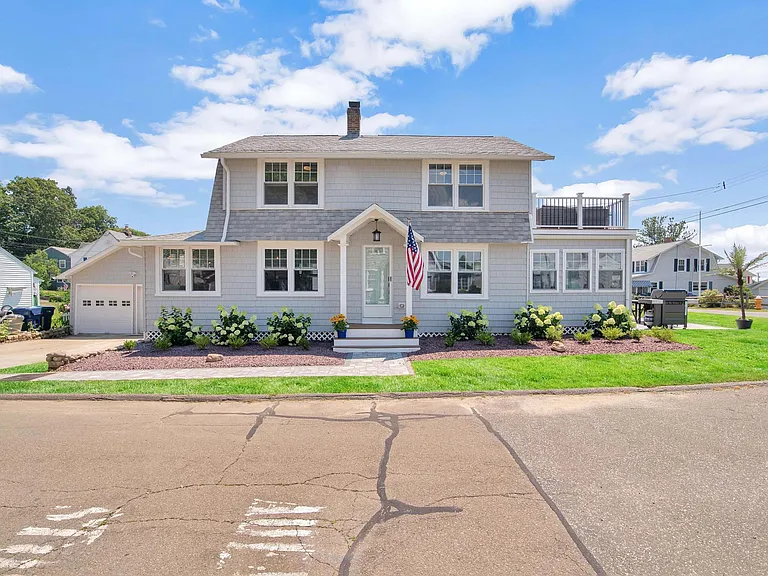 9 Bellaire Rd — Photo 3