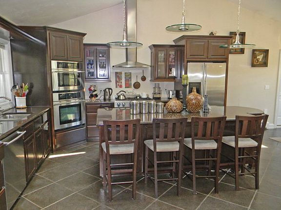 3rd image of 10808 N Bay Shore Dr