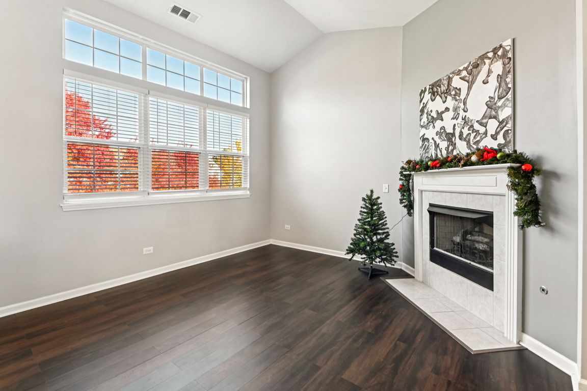 next background image