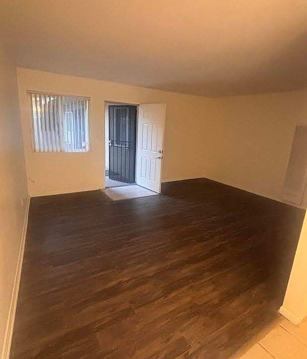 1st image of 116 Palm Ave APT 8