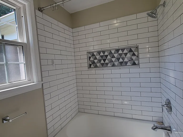200 Graylynn Dr — Photo 18