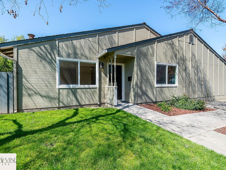 1st image of 4726 Strawberry Ln