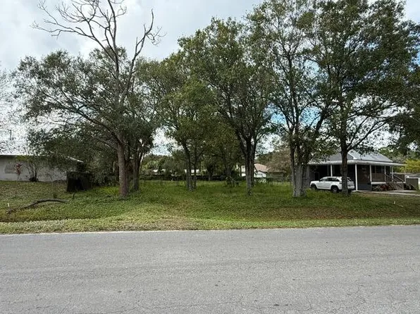 1845 Copenhaver Road, Fort Pierce, FL 34945