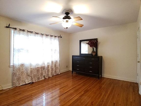 4th image of 252-05 Shiloh Ave