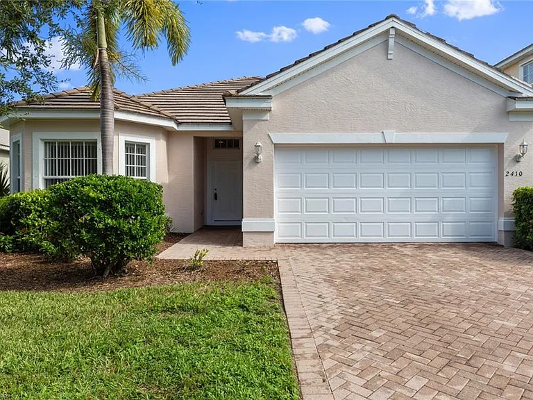2410 Verdmont Ct — Photo 1